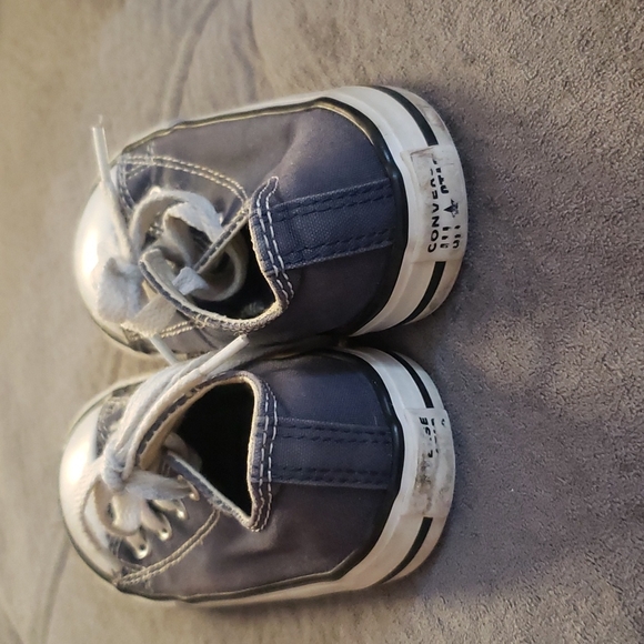 Blue converse size 9 - Picture 4 of 4